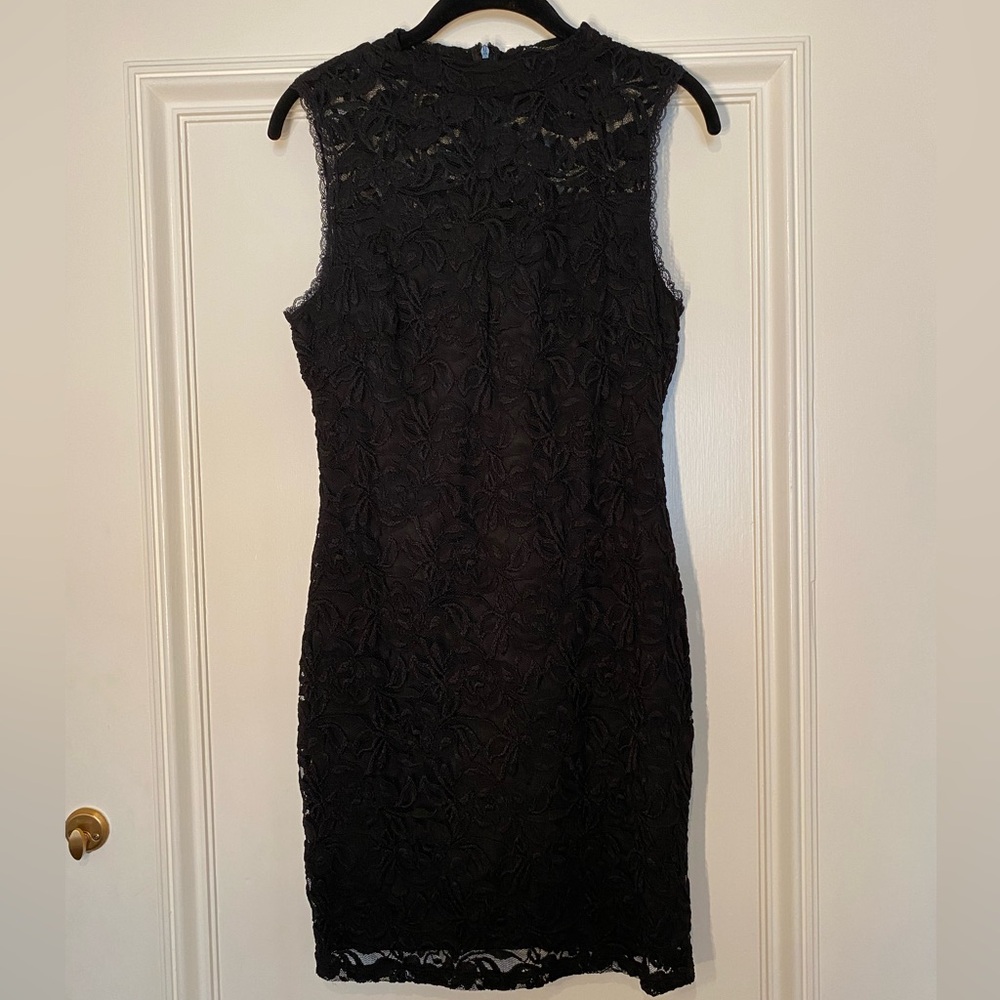 Soprano Lace Overlay Bodycon Dress-black Lined